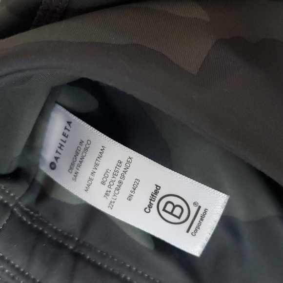 Athleta leggings - Picture 3 of 5